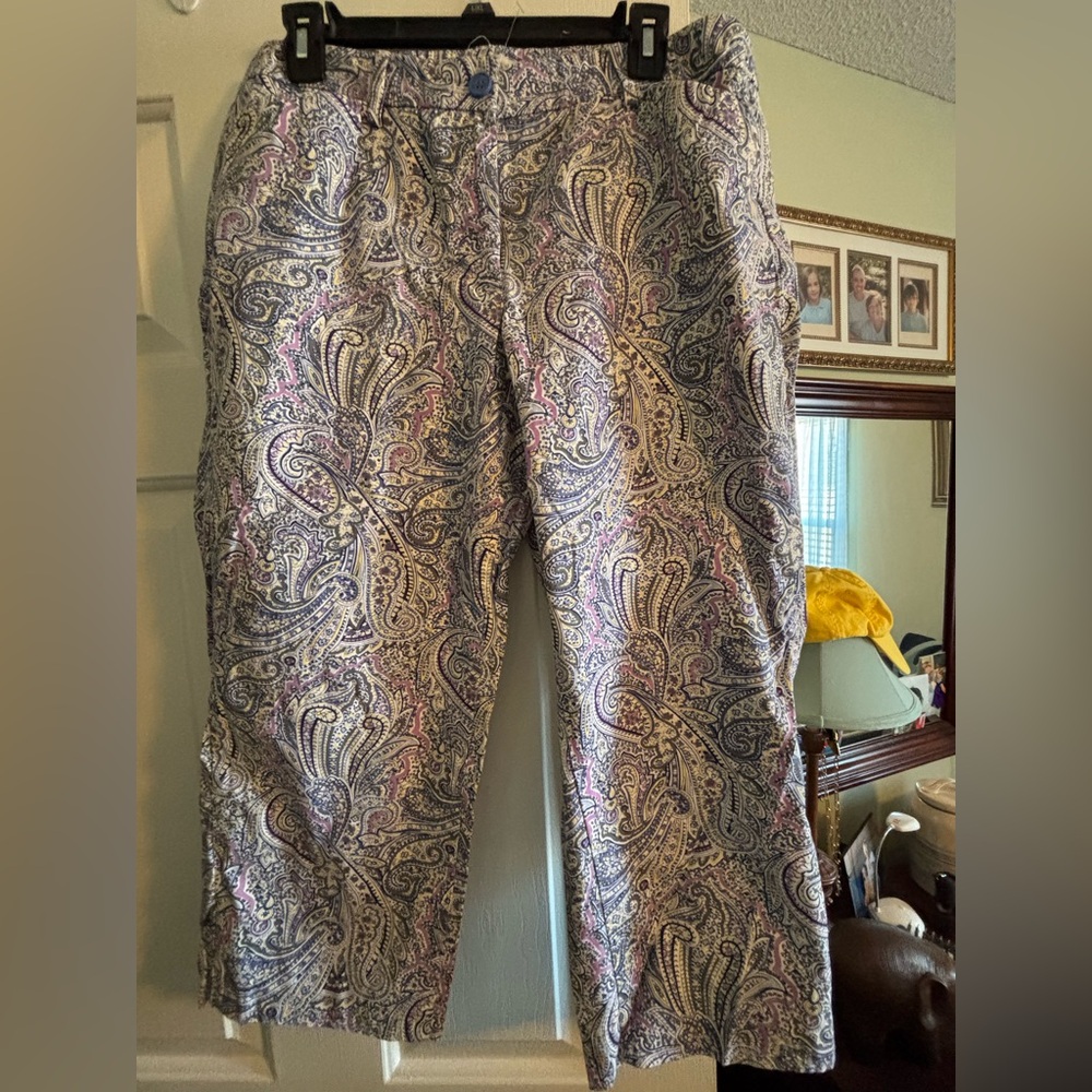 Like new Talbots multi colored paisley print capris. Size 8.